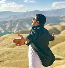 بهنام بانی دعای تحویل سال