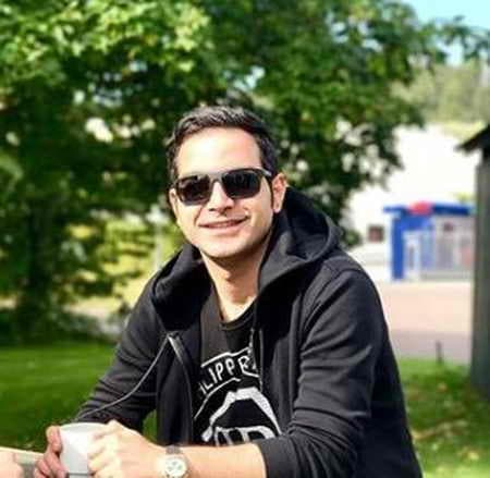 محسن یگانه من