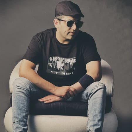 حمید عسکری دستت تو دست منه