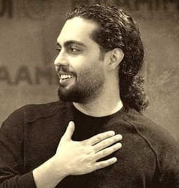 د آخه مگه بچم من دلمو به تو یکی نمیدم قطعا از حامیم