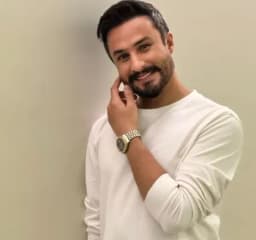 تمام دنیا یک طرف تو یک طرف عزیزم از راغب